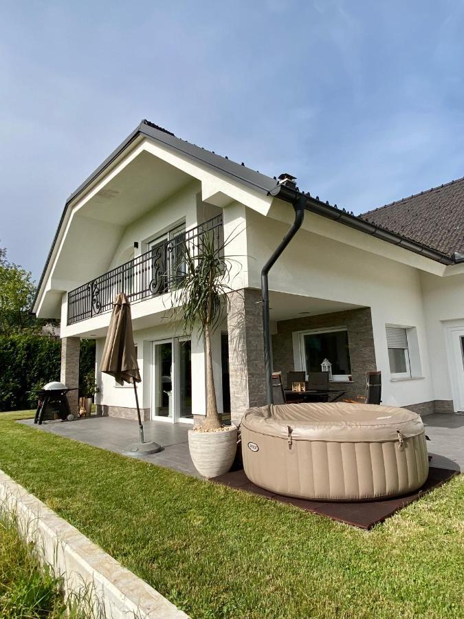 Villa Hisa Helena Kranj Exterior foto